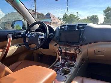 Унаа сатуу: Toyota Highlander: 2015 г., 3.5 л, Автомат, Бензин, Кроссовер — 7