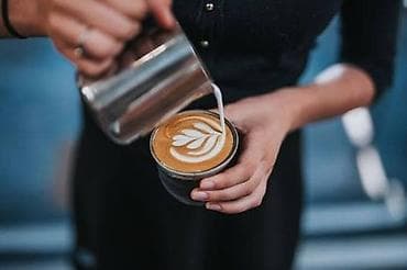 ✨ ВАКАНСИЯ В КАФЕ ✨ Ищем энергичного человека в нашу команду ☕️ 📌