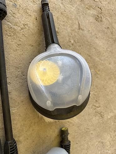 Набор аксессуаров для минимоек Karcher Состав: - Пистолет-распылитель