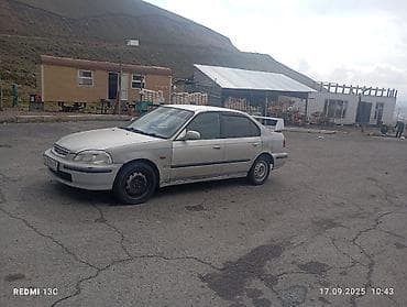 Унаа: Honda Civic: 1999 г., Кол менен иштөөчү, Бензин, Седан — 2