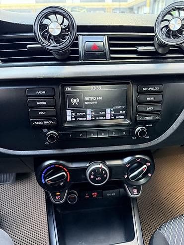 аренда kia rio: Kia Rio: 2019 г., 1.6 л, Автомат, Бензин, Седан — 10