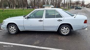 bmw r18: Mercedes-Benz W124: 1993 г., 2 л, Механика, Бензин, Седан — 8