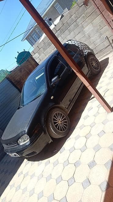 vw bora: Volkswagen Golf: 2000 г., 1.8 л, Механика, Бензин, Хэтчбэк — 1