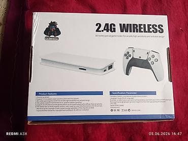 cd card: Игровая приставка 2.4G Wireless + два беспроводных геймпада - — 4