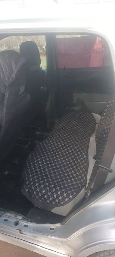 gl x164: Mitsubishi Space Star: 2002 г., 1.8 л, Типтроник, Бензин, Хэтчбэк — 8