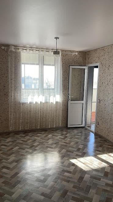 Кыймылсыз мүлк: 1 бөлмө, Менчик ээси — 7