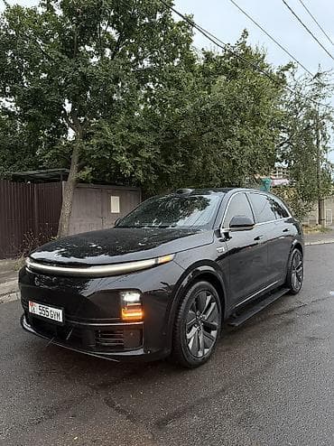 Lixiang L7: 2025 г., 1.5 л, Автомат, Электромобиль, Внедорожник at lalafo.kg Lixiang L7: 2025 г., 1.5 л, Автомат, Электромобиль, Внедорожник