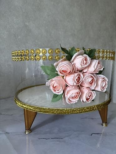 стаканы для свечей: Праздничная подставка/витрина для торта с прозрачным бортиком - — 1