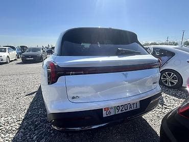 tesla model s: Hozon Neta L Запас хода на электродвигателе 300км с последовательным — 4