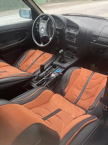 молдинги е34: BMW 3 series: 1997 г., 1.8 л, Бензин, Седан — 6