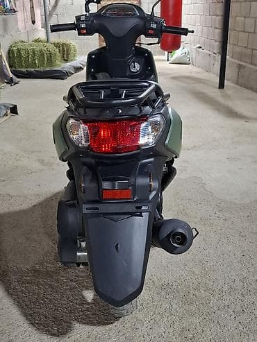 Мототехника: Продаю скутер 125кубов в отличном состоянии в данный момент глушител — 3