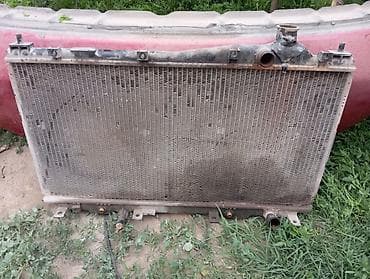 Кузовные детали: Крышка багажника Honda — 2