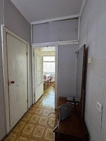 Батирлер: 1 бөлмө, 34 м², 105-серия, 5 кабат, Эски ремонт — 8