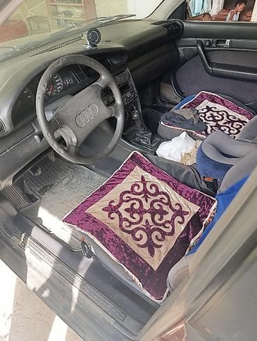 бюджетные авто: Audi 100: 1992 г., 2 л, Механика, Газ, Универсал — 7