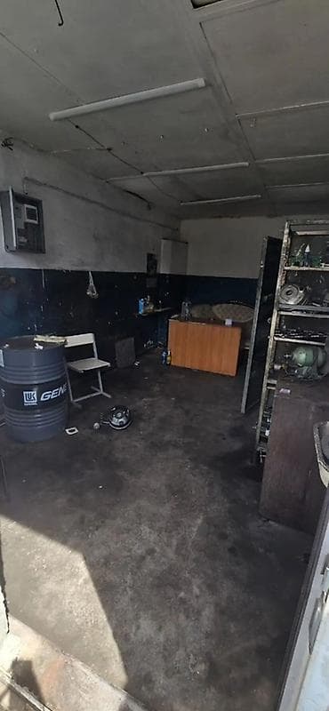 Автомойка, Автосалон, Автостоянка, 15 м²