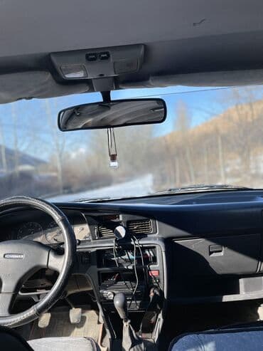 сумки с деревянными ручками: Toyota Carina II — салон и интерьер - Руль с надписью Carina II — 7