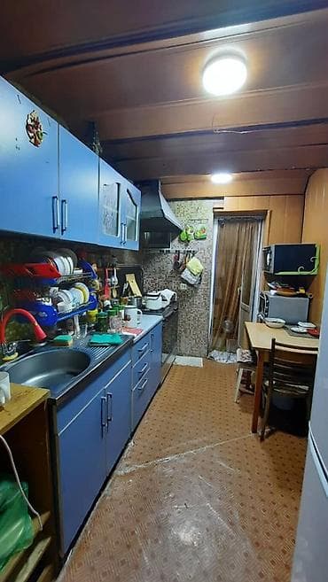 сдаю дом старый толчок: Продаю!!! Дом из жженного кирпича в районе рынка Дордоя, по ул — 10
