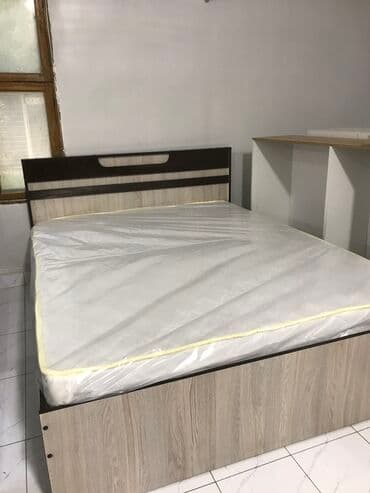 двухъярусный кровать для взрослых: Кровать двуспальная Размер: 1,50 на 2,0 Имеются два ящика Цена с — 3