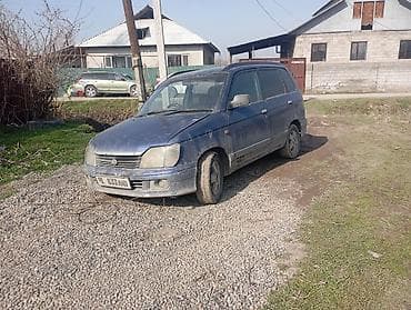 mitsubishi chariot: Daihatsu Move: 2001 г., Автомат, Хэтчбэк — 1