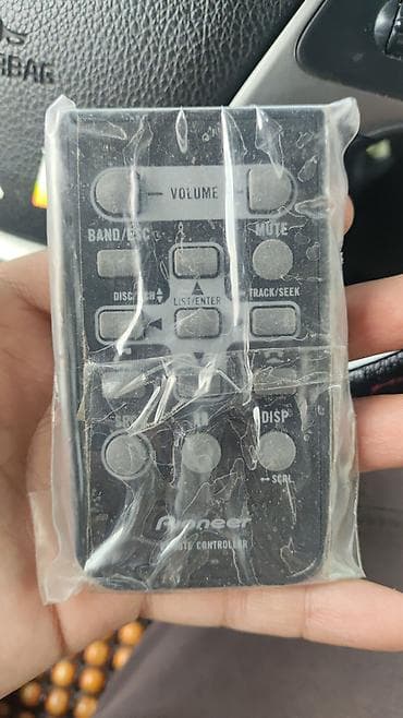 fm модулятор с bluetooth: Б/у, 1-DIN, Без системы, Без оперативной памяти ГБ ОЗУ, Без встроенной памяти Гб ПЗУ — 1