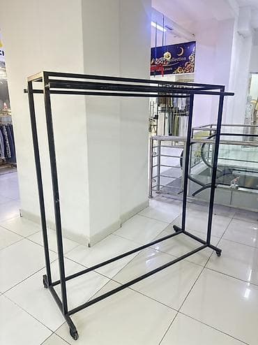 промышленный фильтр: Кронштейн Для одежды, Материал: Металл, На колесах — 1