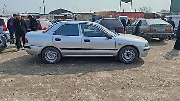 step 2: Mitsubishi Carisma: 2001 г., 1.6 л, Механика, Бензин, Седан — 2