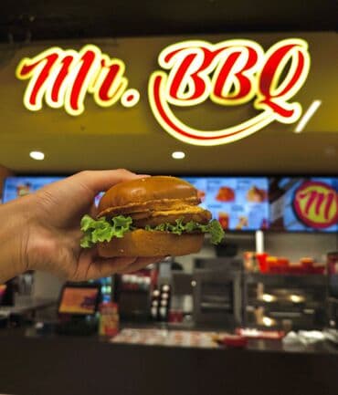 работа фасфут: 📍 Место работы: пункт выдачи Мистер Барбикью, БЦ МОТО 💼 Должности — 1