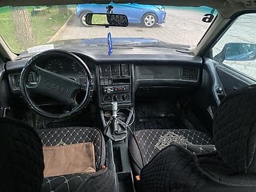 Audi: Audi 80: 1989 г., 1.8 л, Механика, Бензин, Седан — 8