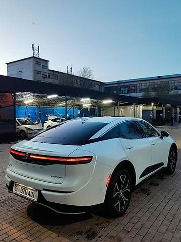 zimmer e9 pro: Toyota Crown: 2023 г., 2.5 л, Автомат, Гибрид, Кроссовер — 5