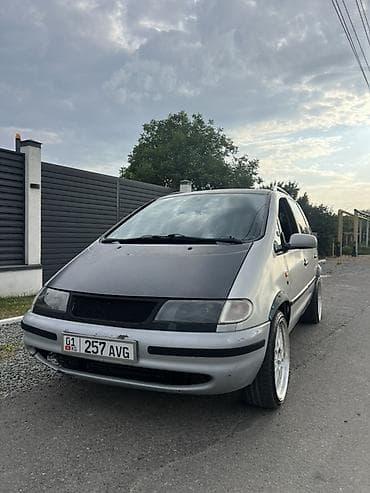 Seat Alhambra: 1999 г., 1.8 л, Механика, Бензин, Минивэн — 4