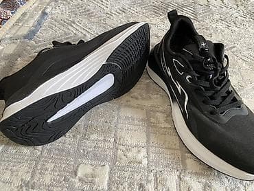 foot patch: Легкие мужские кроссовки SAERBEDI - Размер: EUR 44 (US 9.5, UK 8.5) — — 3