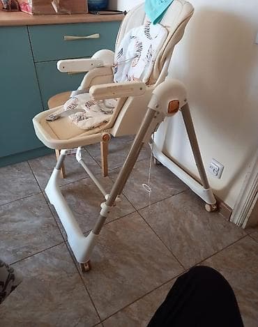 автолюльку 0: Стульчик для кормления, Другой бренд, Металл, Другой вид, цвет - Бежевый — 1