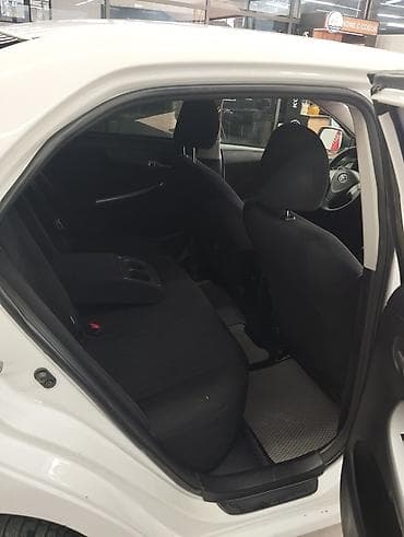 camry 2017: Toyota Corolla: 2008 г., 1.6 л, Автомат, Бензин, Седан — 7