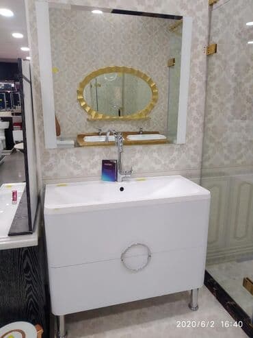 раковина и стиральная машина: Тумба-раковина магазин находится в Аю Гранд адрес Чокана Валиханова 2 — 2