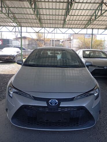 tayota runx: Toyota Corolla: 2020 г., 1.8 л, Автомат, Гибрид, Седан — 2