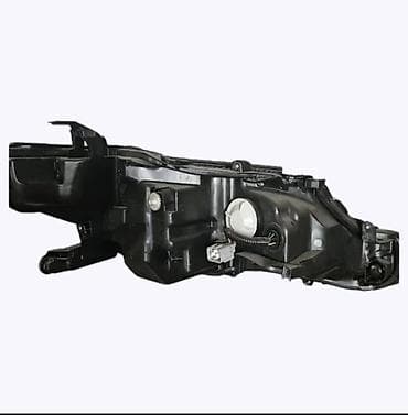 6d mark: Передняя левая фара Toyota 2021 г., Новый — 2