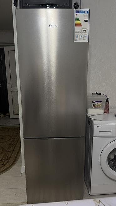 mini refrigerator: Холодильник KEG KD310R, серебристый, с нижней морозильной камерой — 2