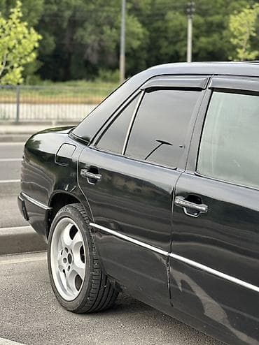 мерс 124 гранат: Mercedes-Benz W124: 1990 г., 2.3 л, Автомат, Бензин, Седан — 9