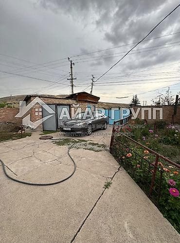 гатовый домик: ‼️ ПРОДАЁТСЯ ПОЛОВИНА ДОМА С БОЛЬШИМ УЧАСТКОМ ПО ПЕРВОЙ ЛИНИИ В с — 5