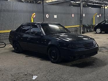 Daewoo Nexia: 2011 г., 1.5 л, Механика, Бензин, Седан