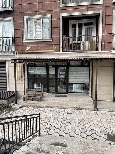 Коммерциялык мүлк: Кеңселерди ижаралоо, 15 м², Турак комплексинде, 1-катар, Юридикалык дареги менен — 2