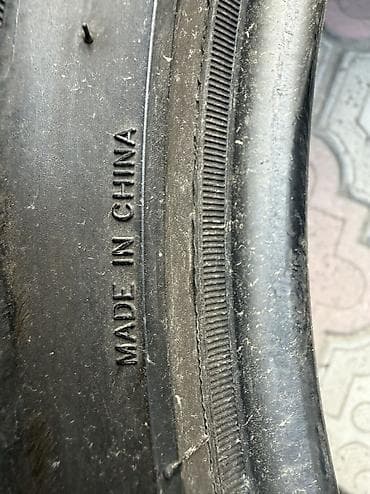 pirelli p zero: 225/45/18 2 шт пара в идеальном состоянии привозные год 2017 Фирма — 5