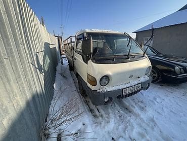 Hyundai Porter: 1998 г., 2.4 л, Механика, Дизель, Фургон