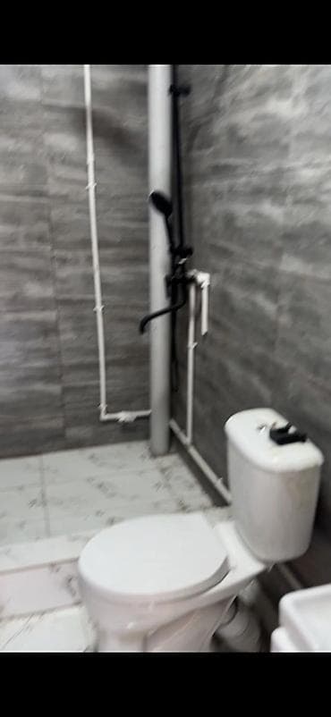 Батирлерди сатуу: 1 бөлмө, Кыймылсыз мүлк агенттиги, Чогуу жашоосу жок, Толугу менен эмереги бар — 6