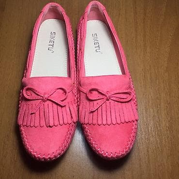 Сабо: Продаю. Новые, размер 40
Все вопросы на вотсап или сюда — 4