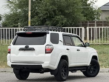 vento капот: Toyota 4Runner: 2020 г., 4 л, Автомат, Бензин, Внедорожник — 5