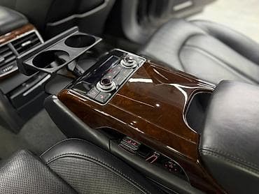 Audi: Audi A8: 2012 г., 3 л, Автомат, Бензин, Седан — 8