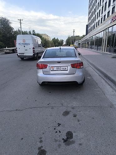 Kia Cerato: 2011 г., 1.6 л, Автомат, Бензин, Седан — 6