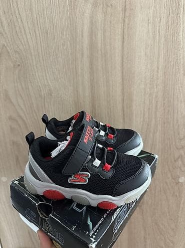 nike force: Продаю новые кроссовки Skechers. Легкие и удобные. 1) Размер 24, по — 1