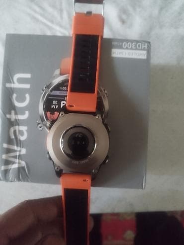 oura ring: Смарт-часы HD300 (AMOLED 1.3"): спортивные, с оранжевым ремешком — 1